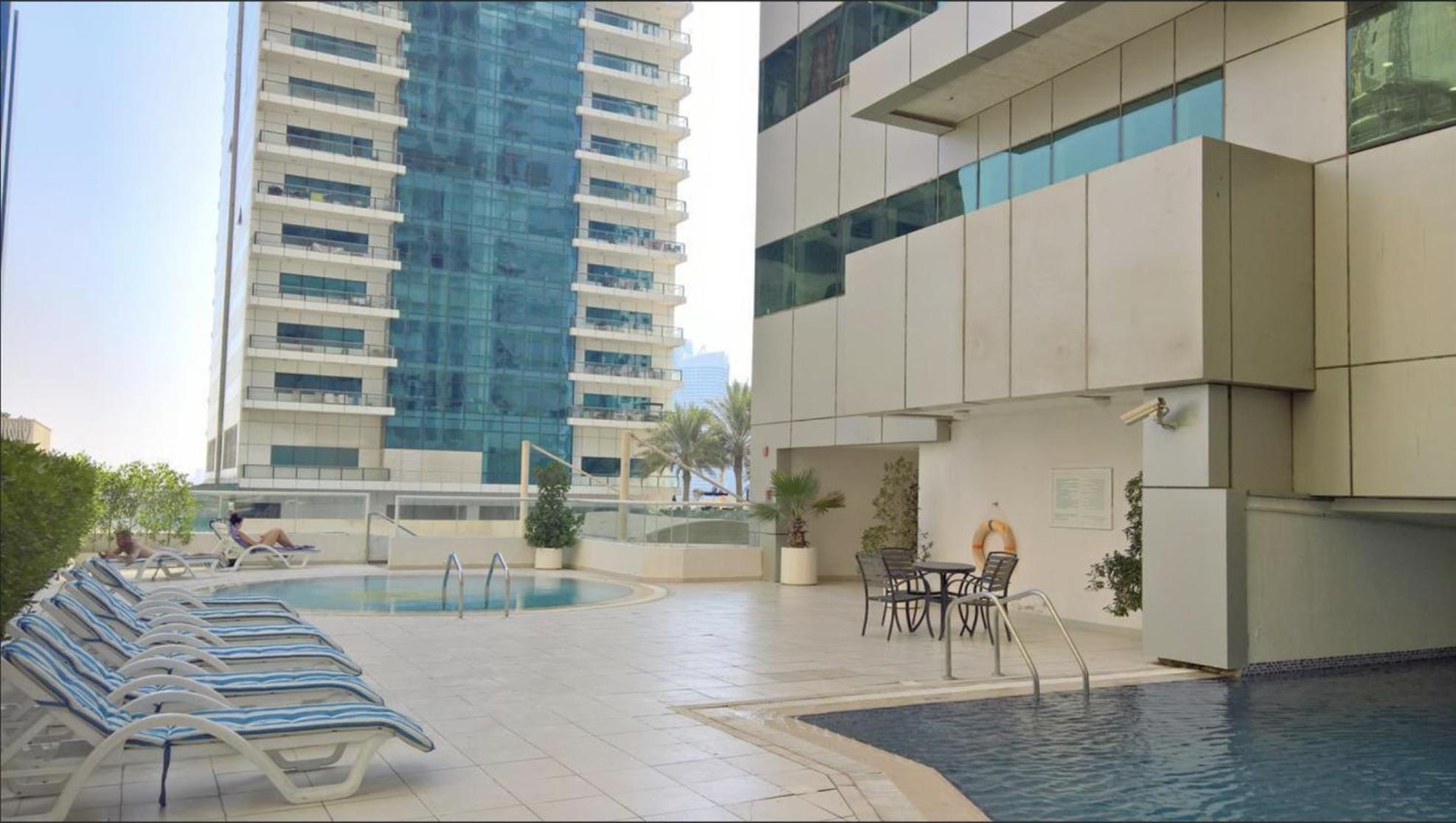 Next'House - Skyview Host Hostel Dubaj Kültér fotó