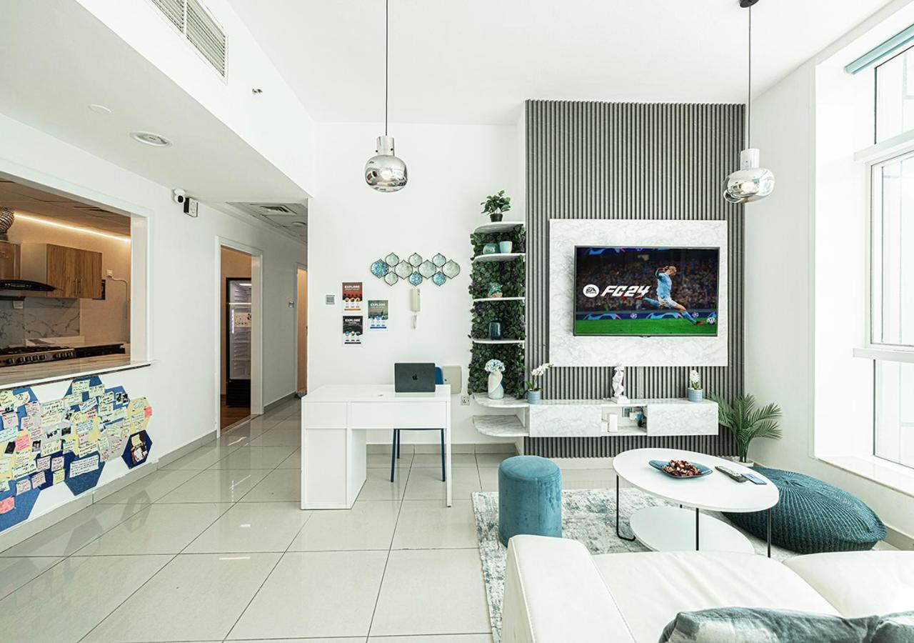 Next'House - Skyview Host Hostel Dubaj Kültér fotó